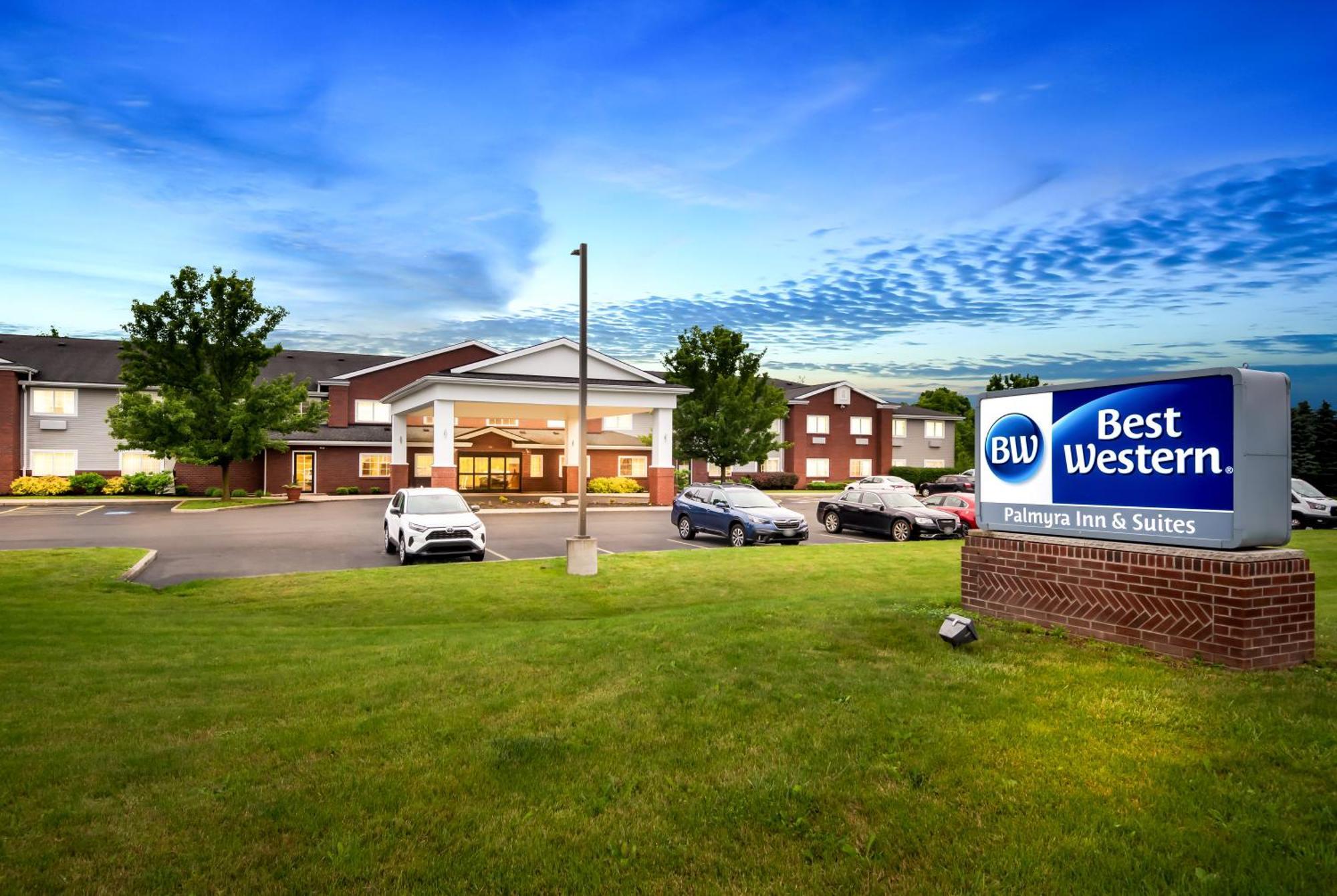 Best Western Palmyra Inn&Suites Exterior foto